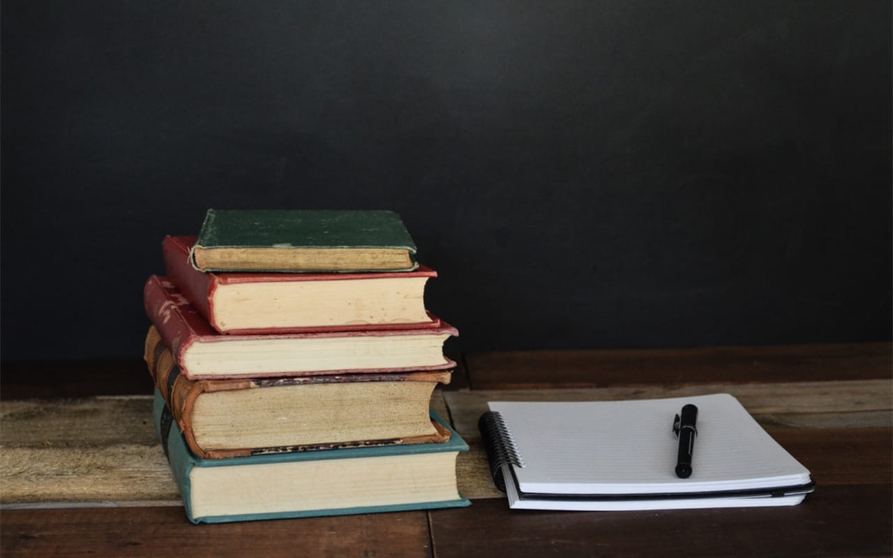 How To Write A Professional Scholarship Letter?
