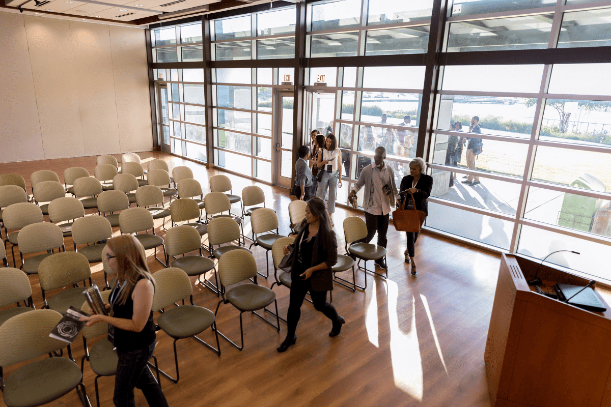 How to Choose the Perfect Venue for Your Conference